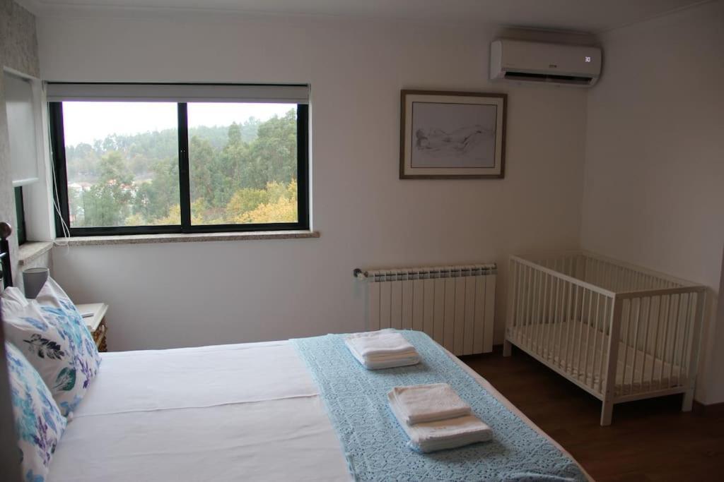 Casa Quelha Da Presa Villa เอสปีโญ ภายนอก รูปภาพ