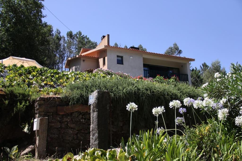Casa Quelha Da Presa Villa เอสปีโญ ภายนอก รูปภาพ