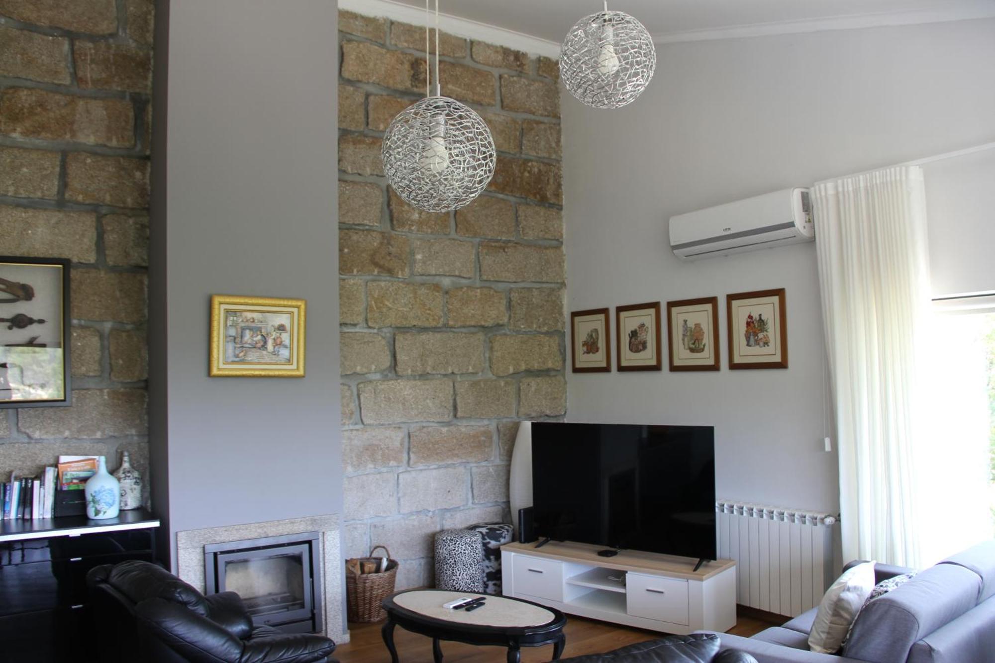Casa Quelha Da Presa Villa เอสปีโญ ภายนอก รูปภาพ